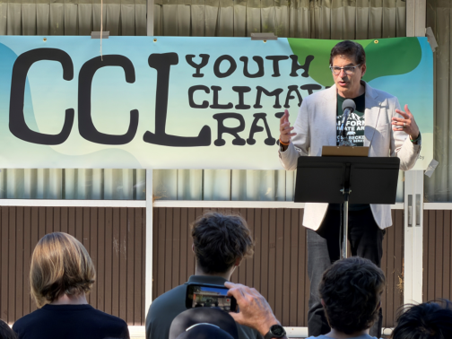 Senator Becker speaking to a crowd of youth climate activists at 2025’s Now’s the Time: Youth-Led Rally.