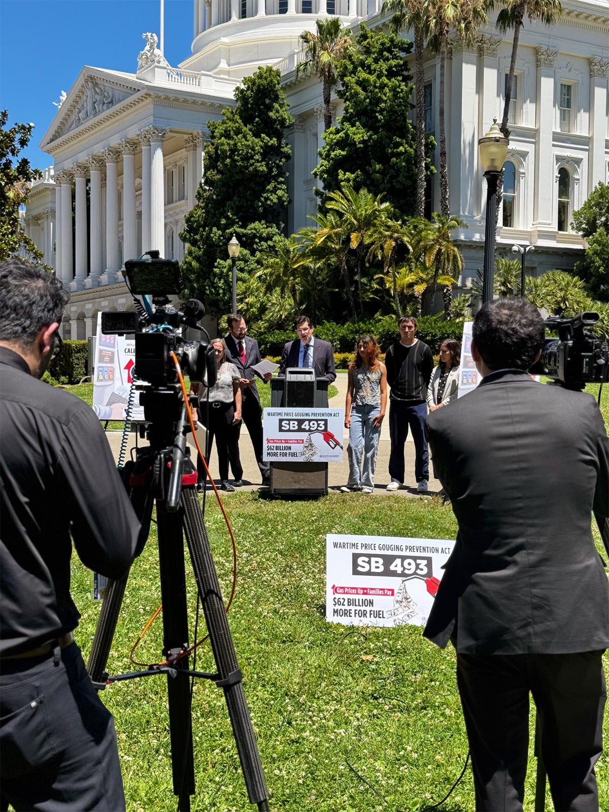 Senators Becker and Allen with consumer advocates and students announcing the Wartime Price Gouging Prevention Act at the State Capitol.